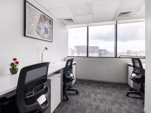 3 Person Private Office