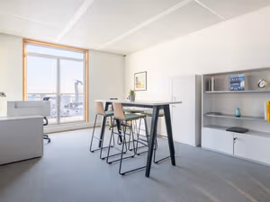 1 Person Coworking Desk