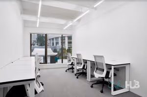 3 Person Private Office