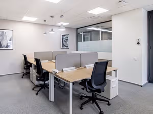 15 Person Private Office