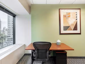 4 Person Private Office
