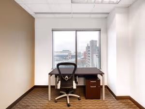 1 Person Private Office