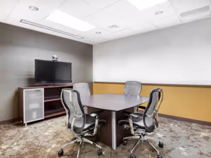 15 Person Private Office