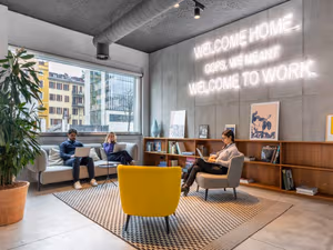 40 Person Private Office