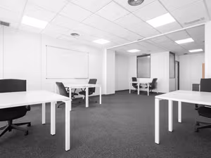 4 Person Private Office