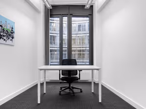 1 Person Private Office