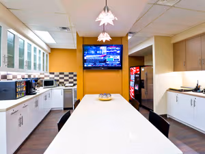 1 Person Virtual Office