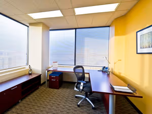 1 Person Coworking Desk