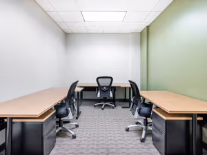 3 Person Private Office