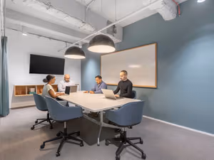 5 Person Private Office