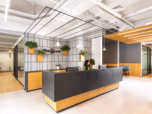 10 Person Private Office