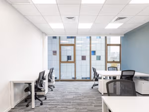 4 Person Private Office