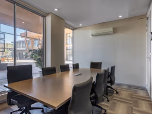 7 Person Private Office