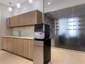1 Person Private Office