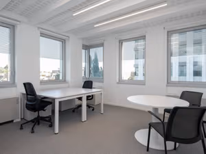 50 Person Private Office
