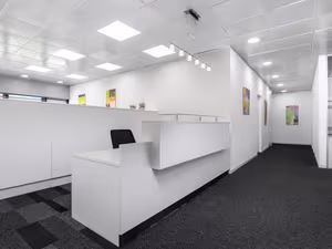 4 Person Private Office