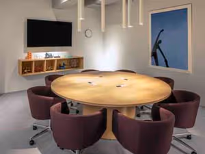 1 Person Coworking Desk