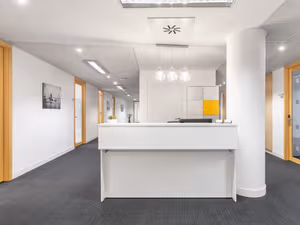 40 Person Private Office
