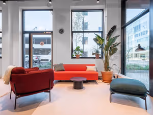 15 Person Private Office