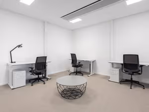 30 Person Private Office