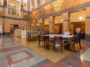 15 Person Private Office