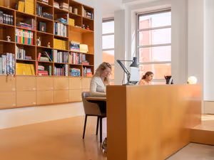 5 Person Private Office