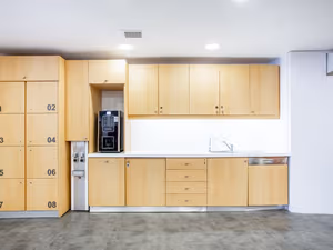 1 Person Coworking Desk