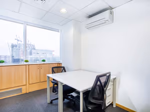 10 Person Private Office
