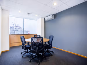 5 Person Private Office