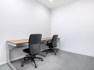 25 Person Private Office