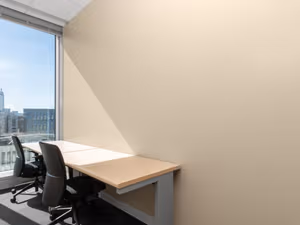 10 Person Private Office