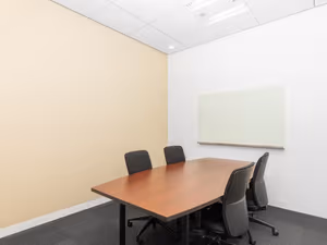 25 Person Private Office