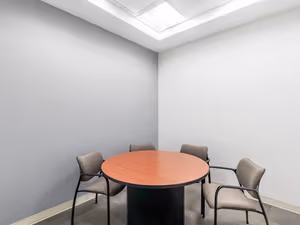 5 Person Private Office