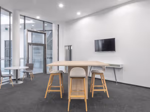 1 Person Virtual Office