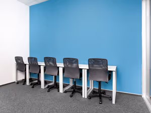 4 Person Private Office