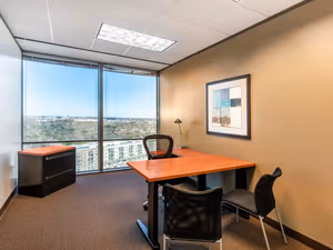 40 Person Private Office