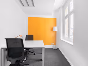 10 Person Private Office