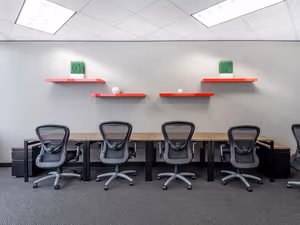 10 Person Private Office