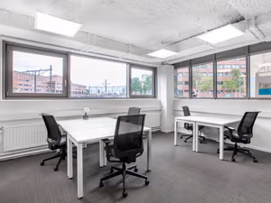 1 Person Virtual Office