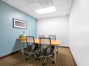 1 Person Virtual Office