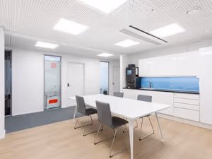 7 Person Private Office