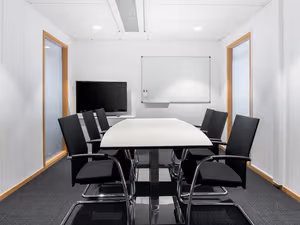 5 Person Private Office