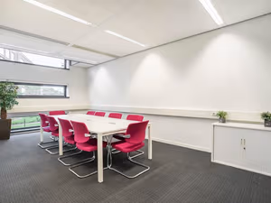 3 Person Private Office