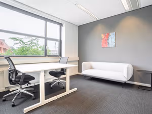 1 Person Virtual Office