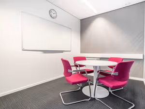 4 Person Private Office