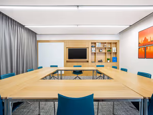 3 Person Private Office