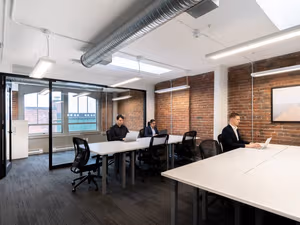 1 Person Virtual Office