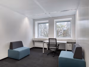 5 Person Private Office