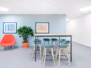 30 Person Private Office