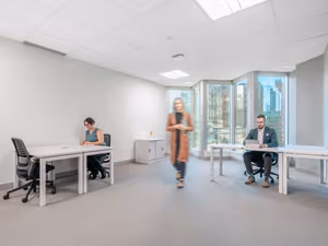 4 Person Private Office